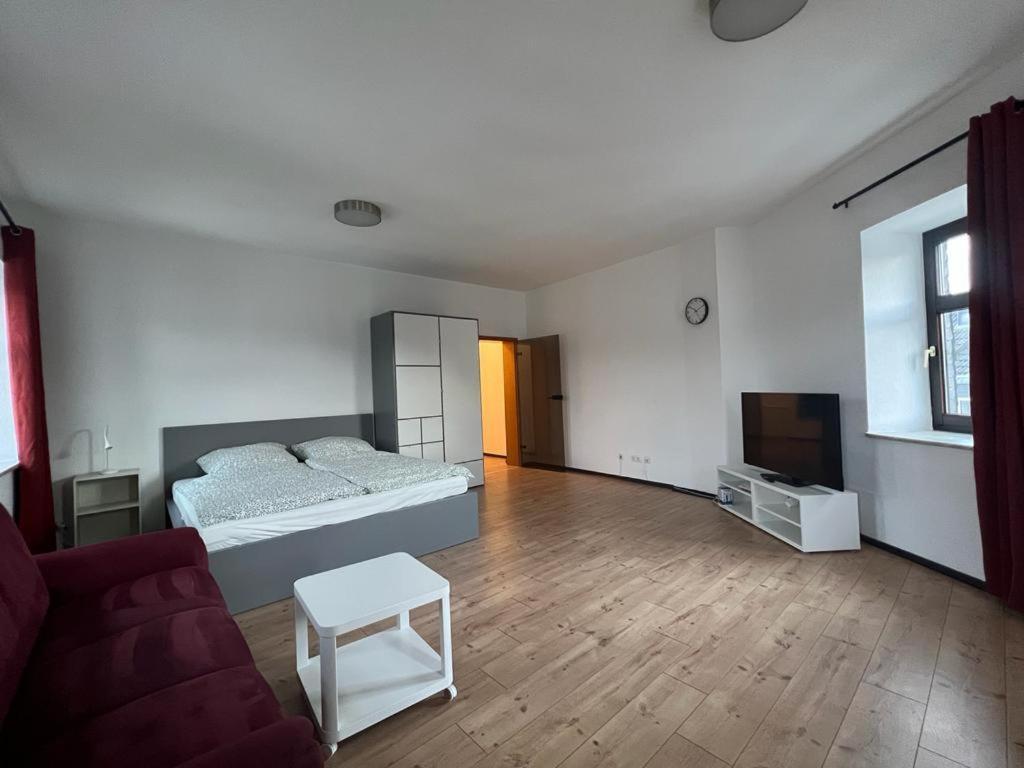 Brühl City Appartement A Zur Ewigen Lampe Dritte Etage מראה חיצוני תמונה